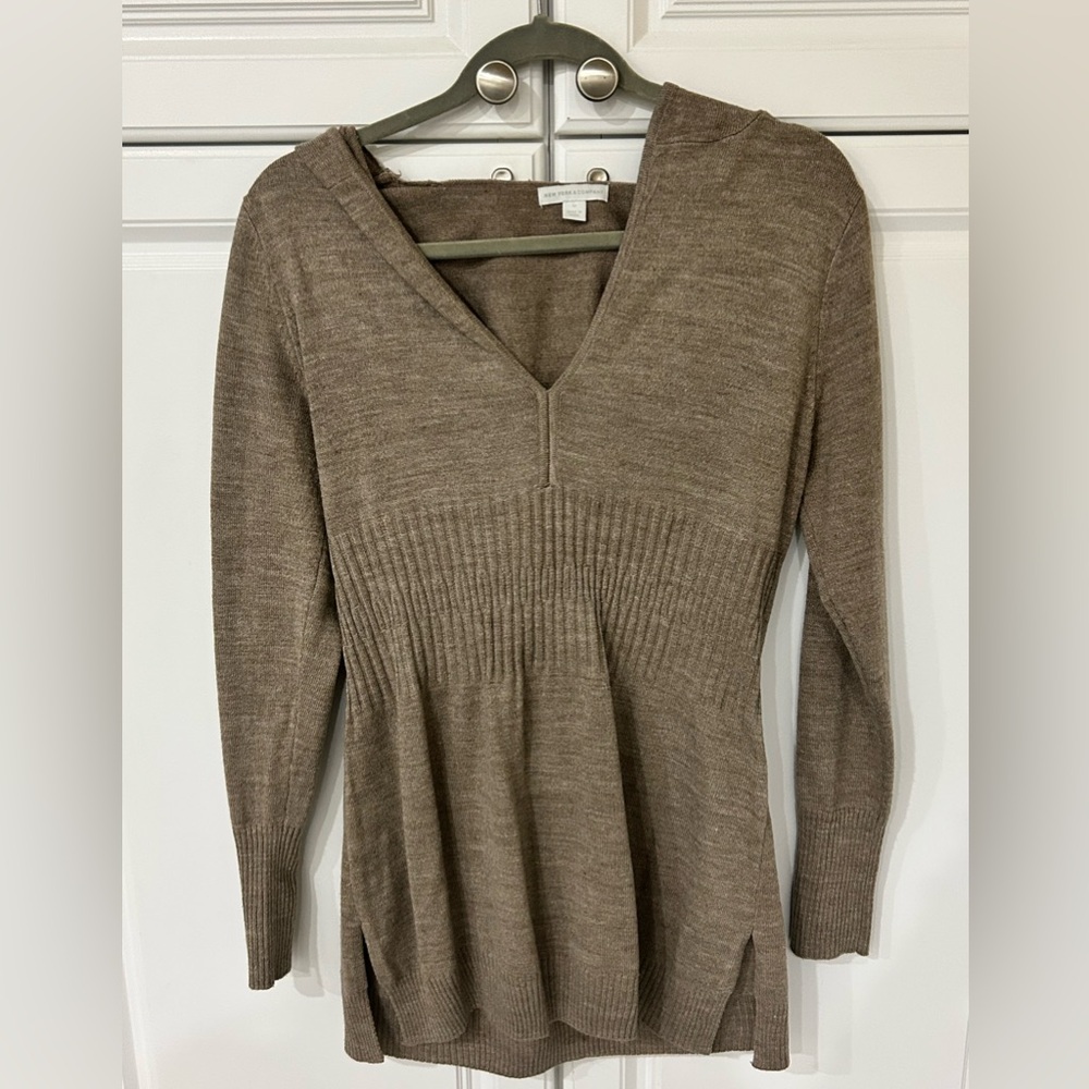 NY&CO Size M Hoodie Sweater